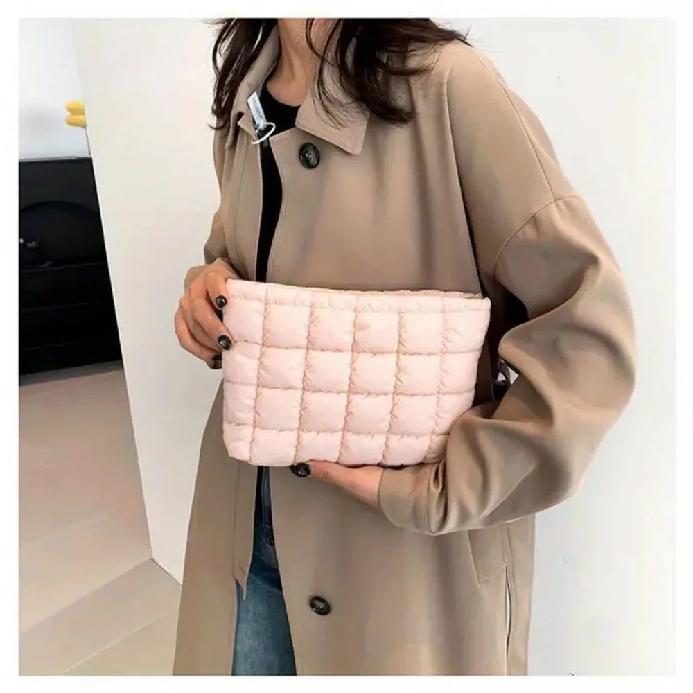 New! Pink Puffer Clutch /‎ Make-Up Bag